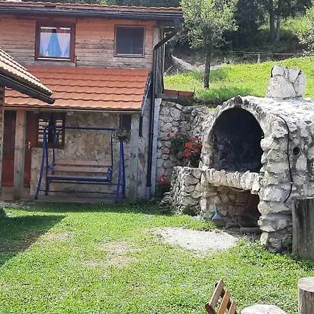 Mandica Avlija Zaovine