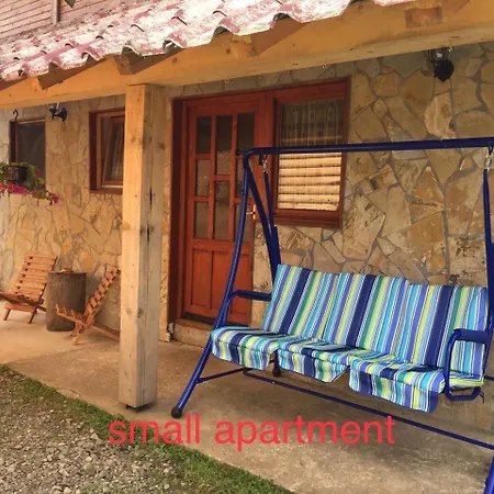 Mandica Avlija בית נופש *