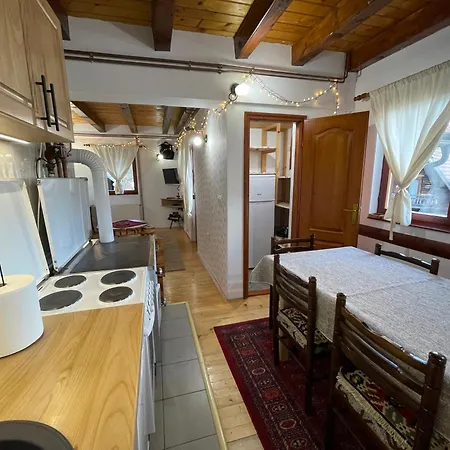 בית נופש Mandica Avlija *